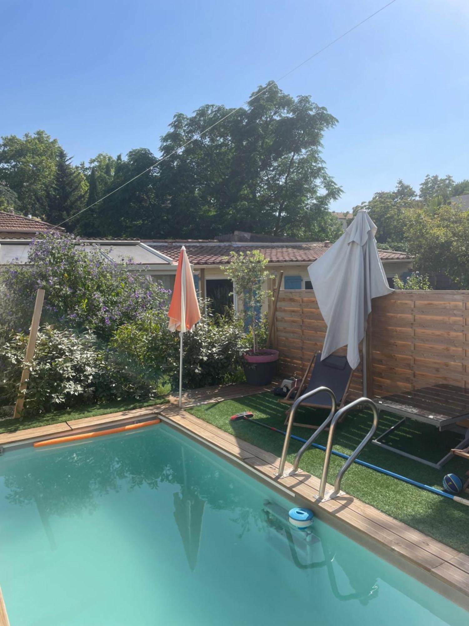 Houdarling Chalet Et Spa Hammam Jacuzzi Et Sauna Nîmes Esterno foto
